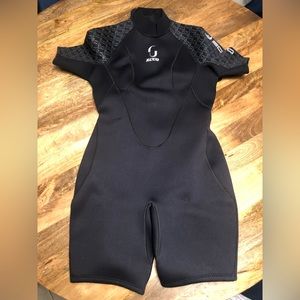 Zcco women’s wetsuit NWT